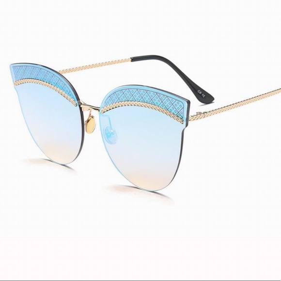 Retro Cateye Eyebrow Sunglasses - Picture 1 of 3